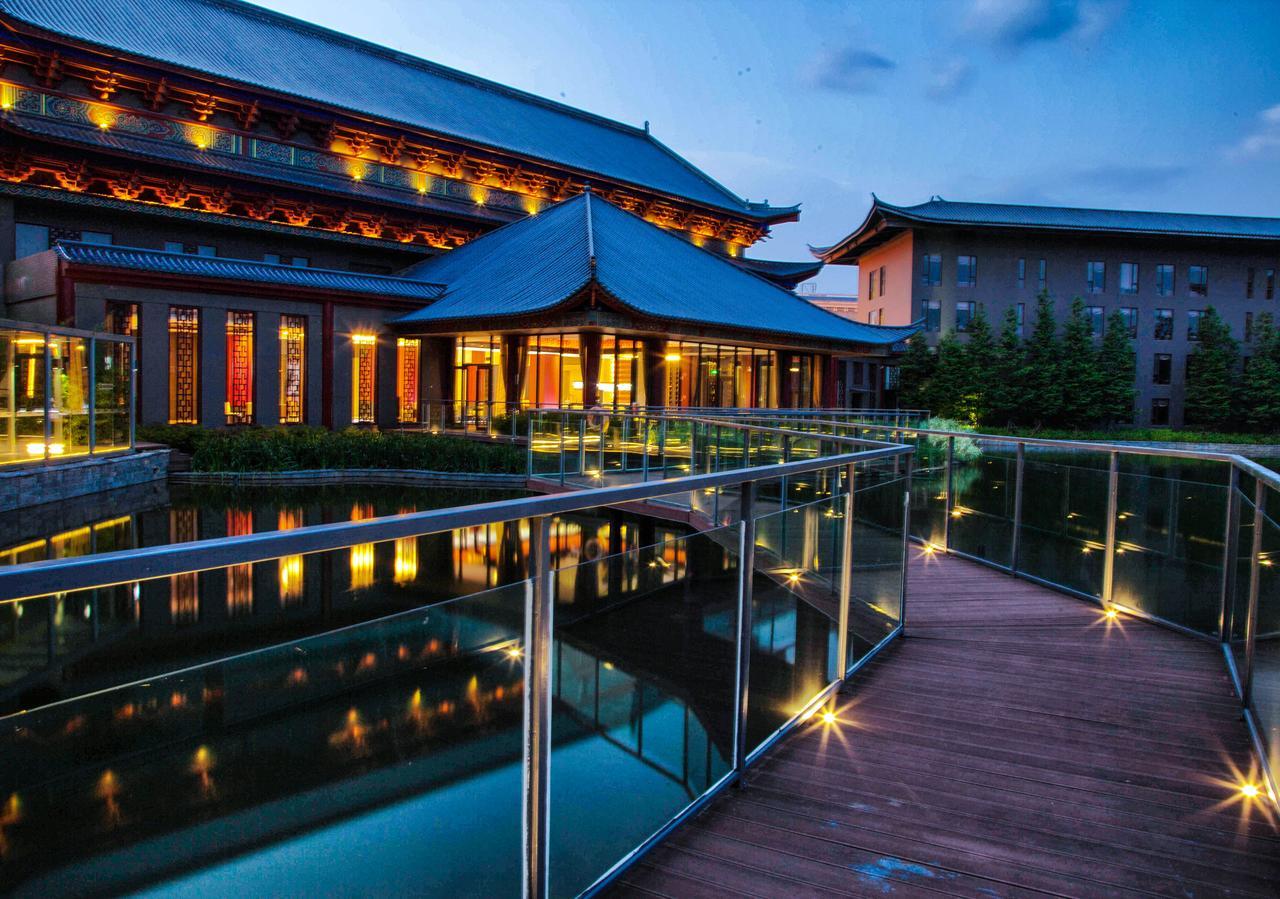 Cloud Luo Ping Hotel Luoping Екстериор снимка