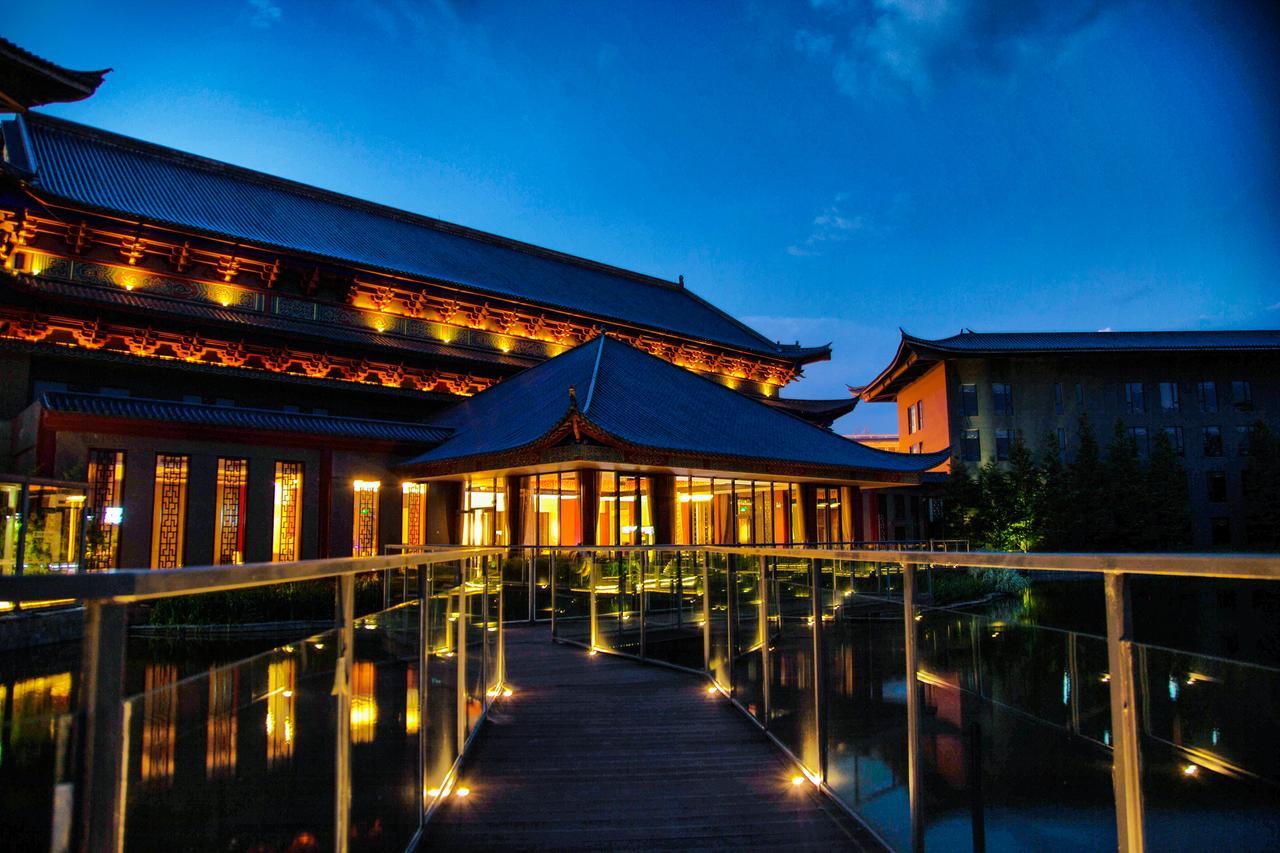 Cloud Luo Ping Hotel Luoping Екстериор снимка