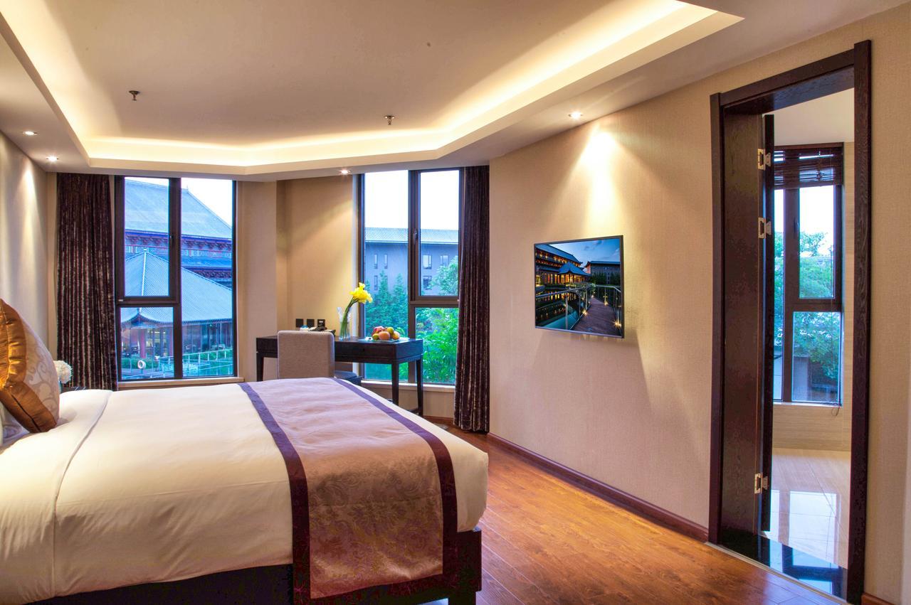 Cloud Luo Ping Hotel Luoping Екстериор снимка