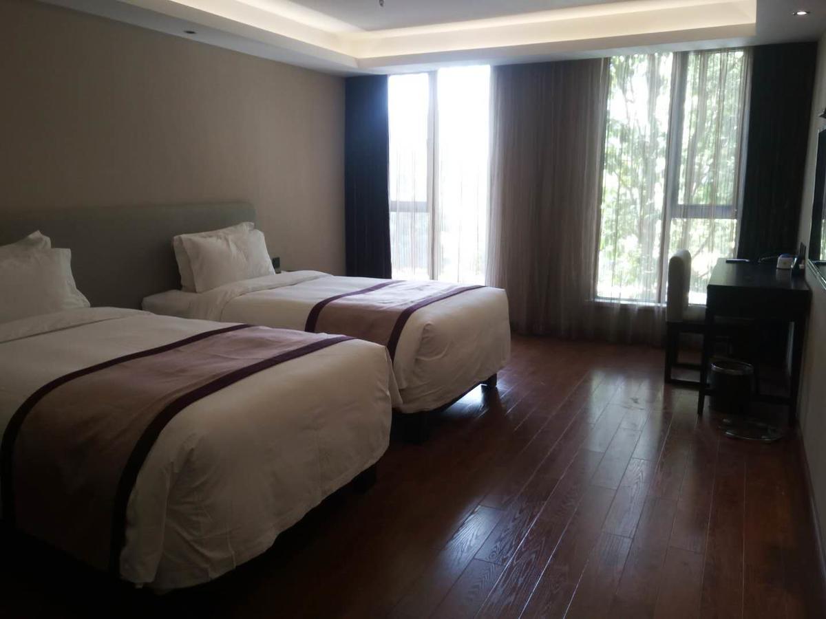 Cloud Luo Ping Hotel Luoping Екстериор снимка