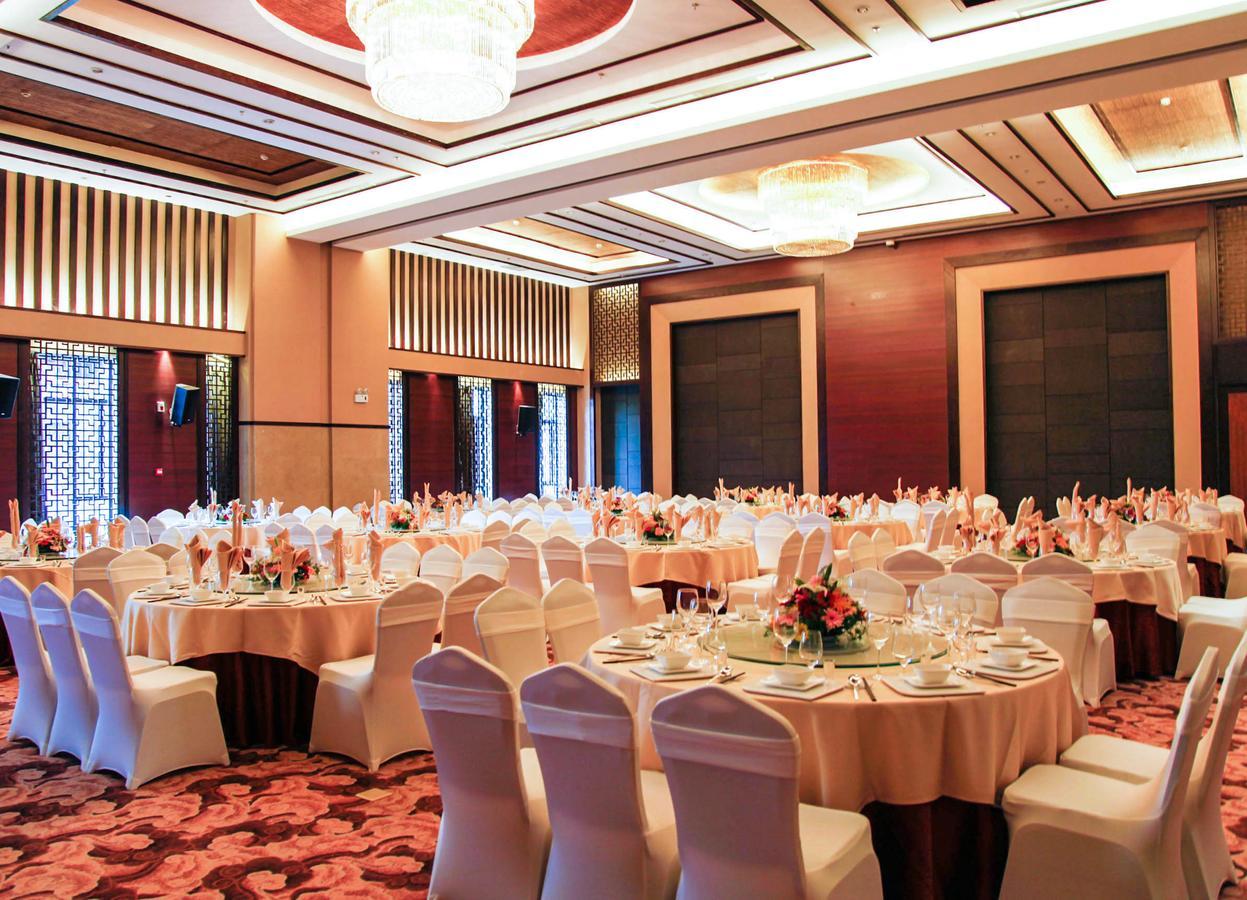 Cloud Luo Ping Hotel Luoping Екстериор снимка